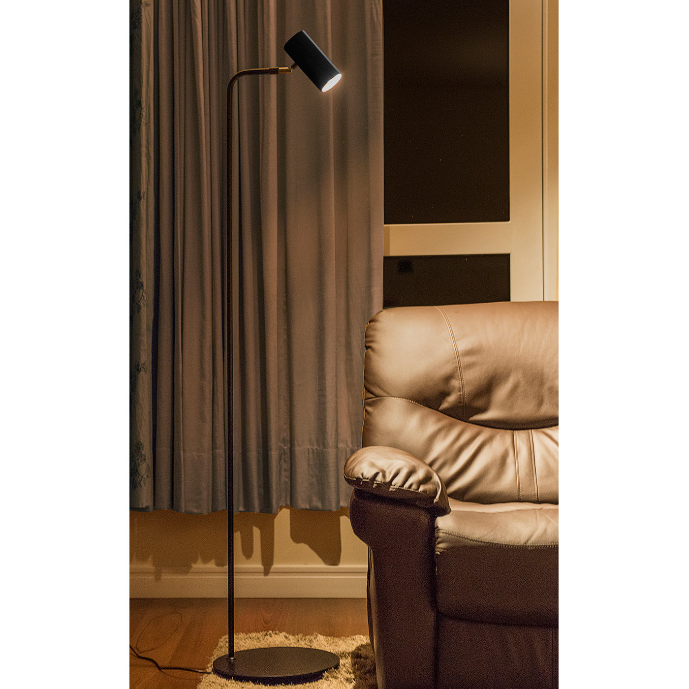 Luminária de Piso Minimum