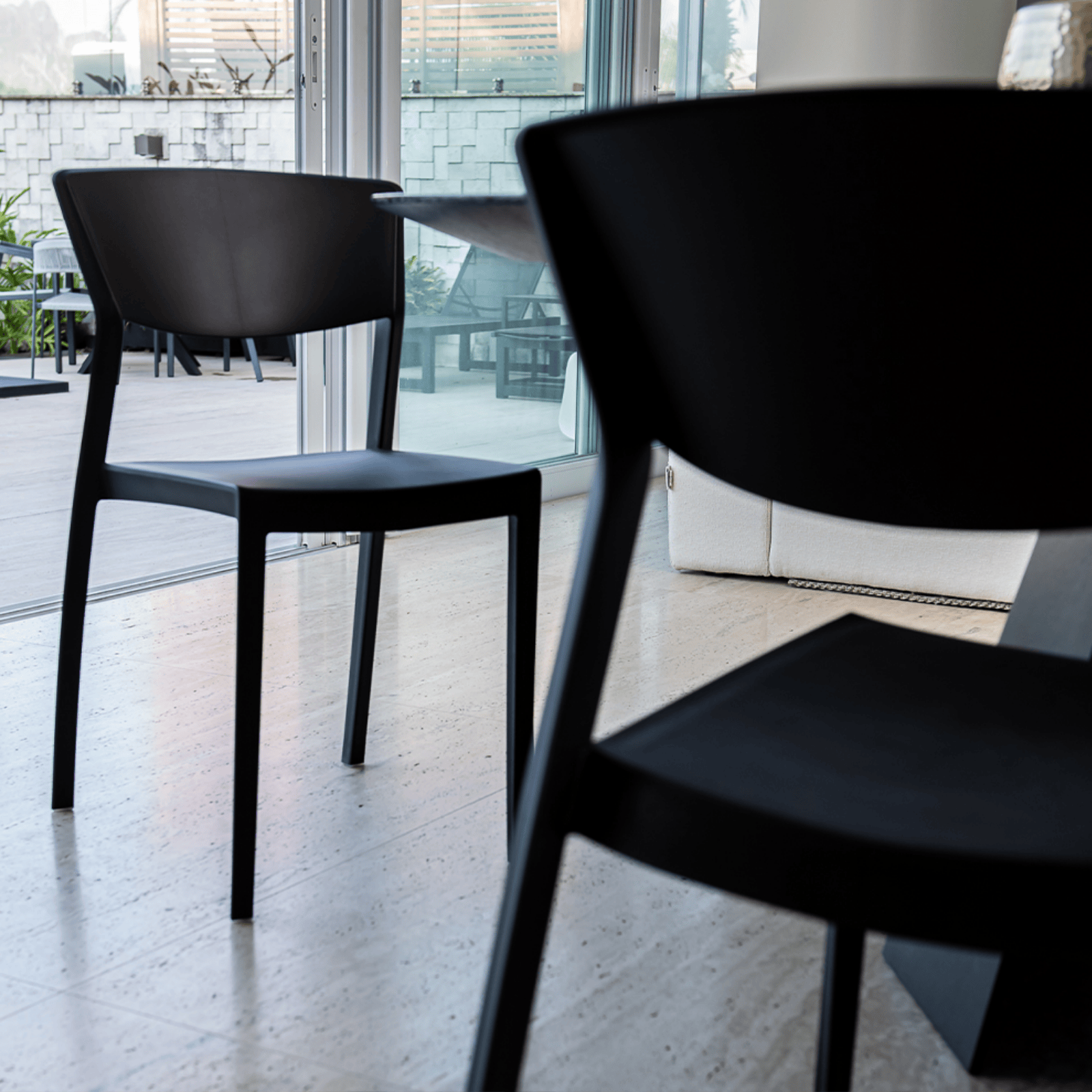 Cadeira Oui - 2 unidades