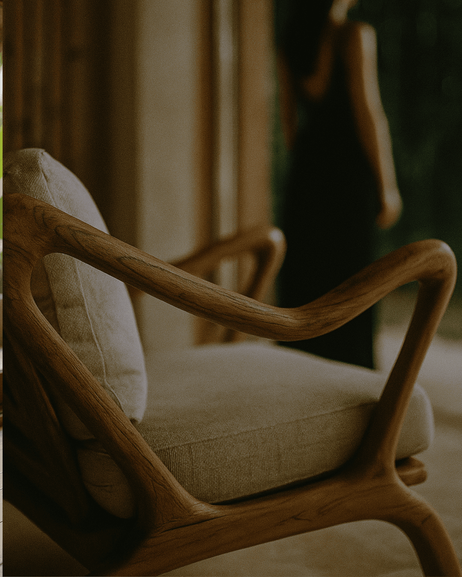 Poltrona em Teca Baleia Franca