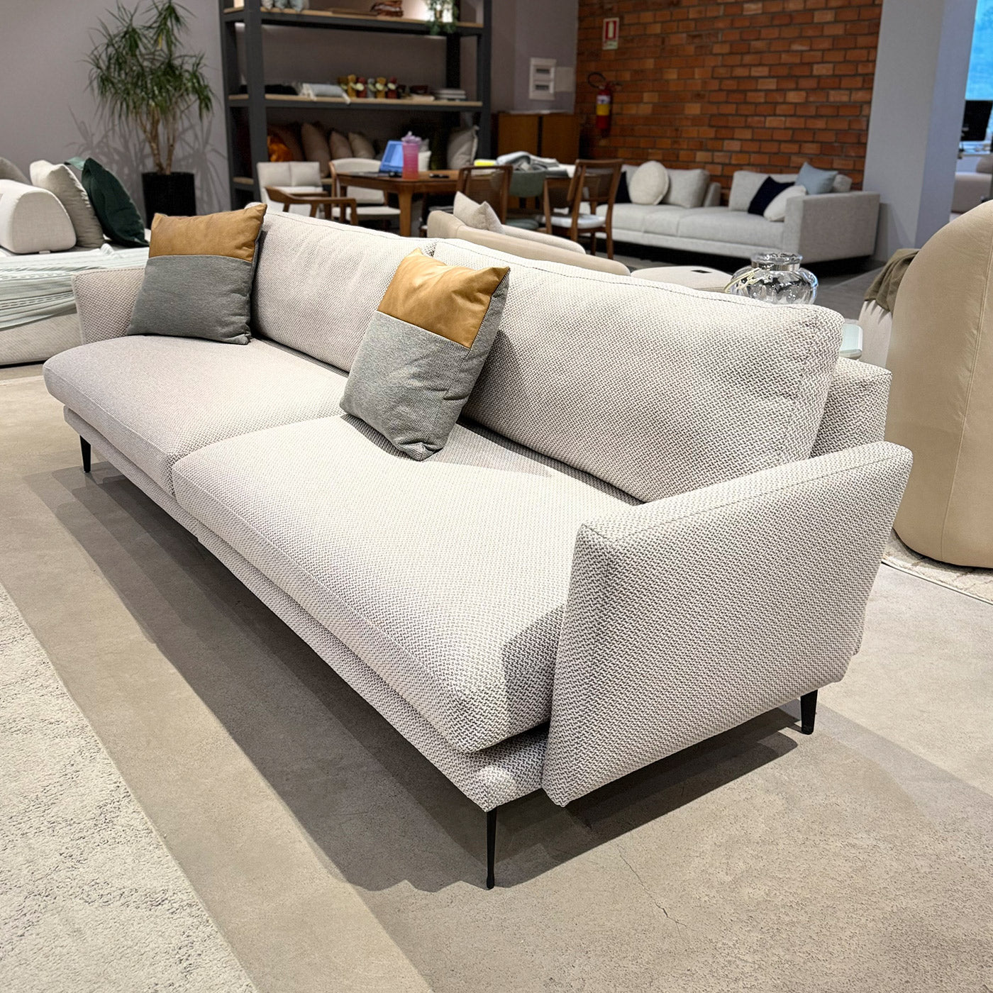 Sofá Fixo Classic 2,80m - PRONTA ENTREGA