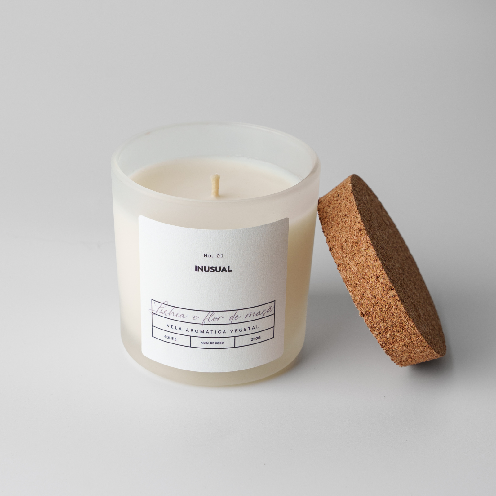 Vela Aromática Color 250g - Lichia e Flor de Maçã