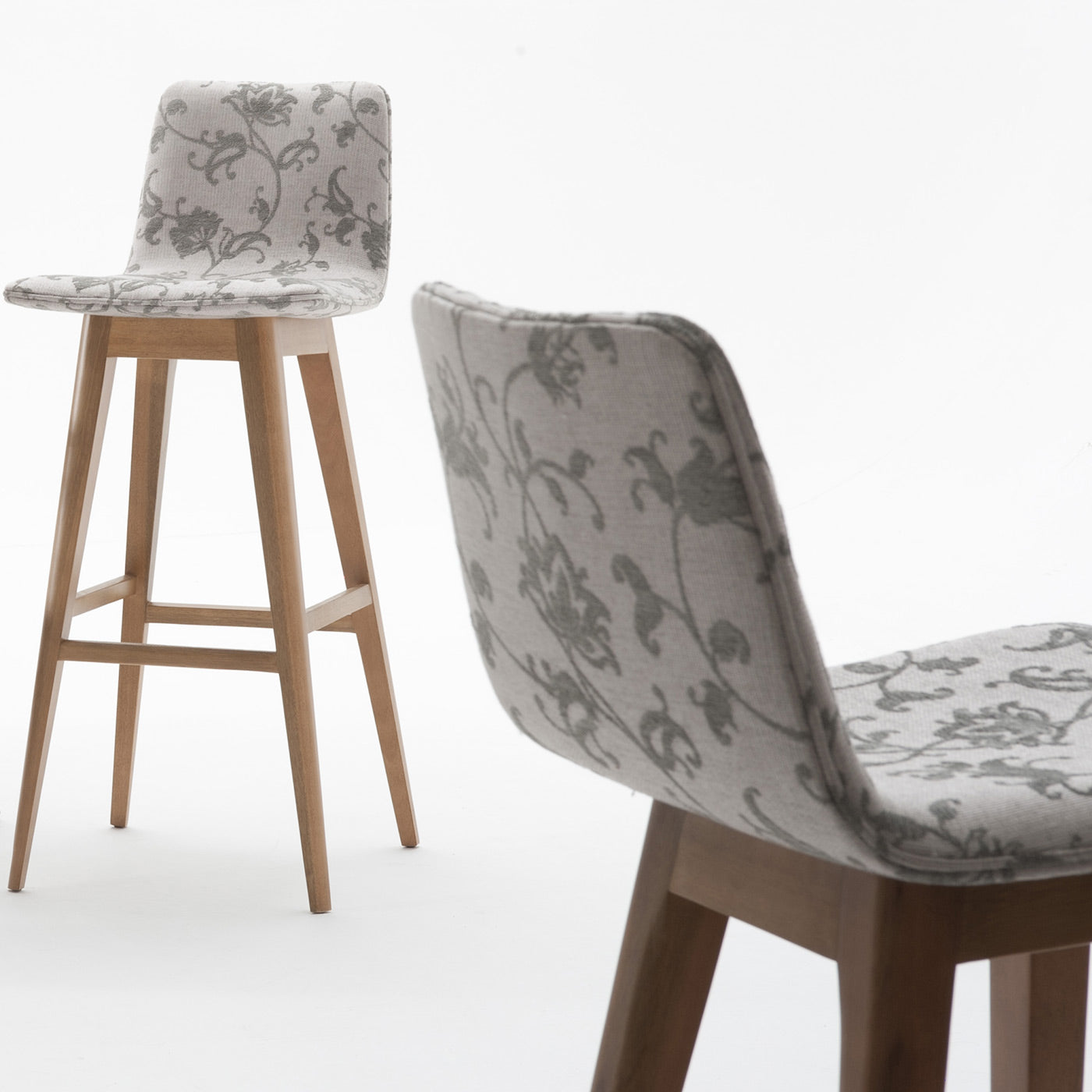 Banqueta Fixa Shell