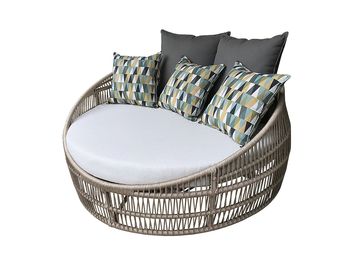 Chaise Benim - Área Externa