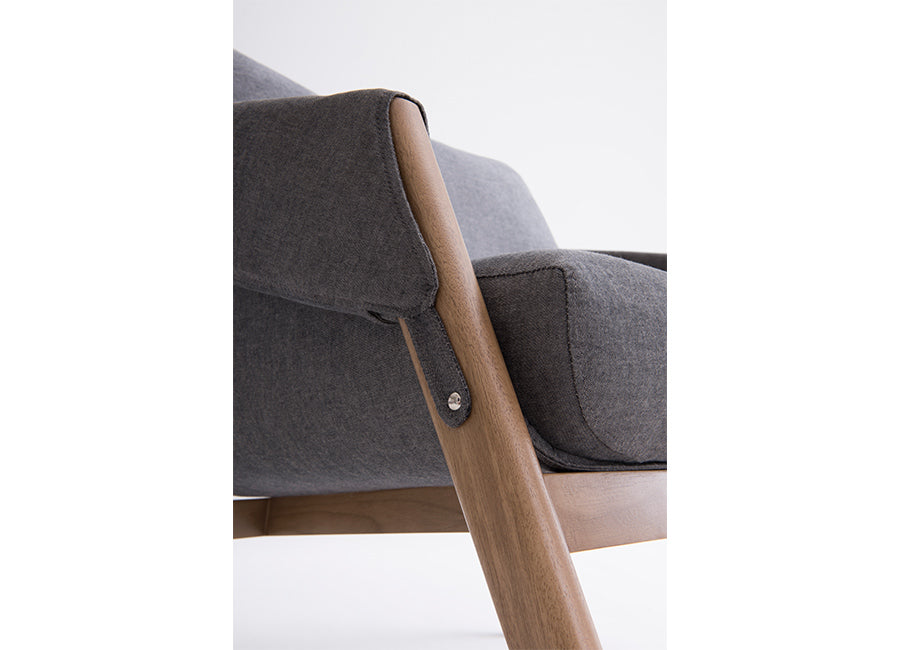 Poltrona Fixa Revolve