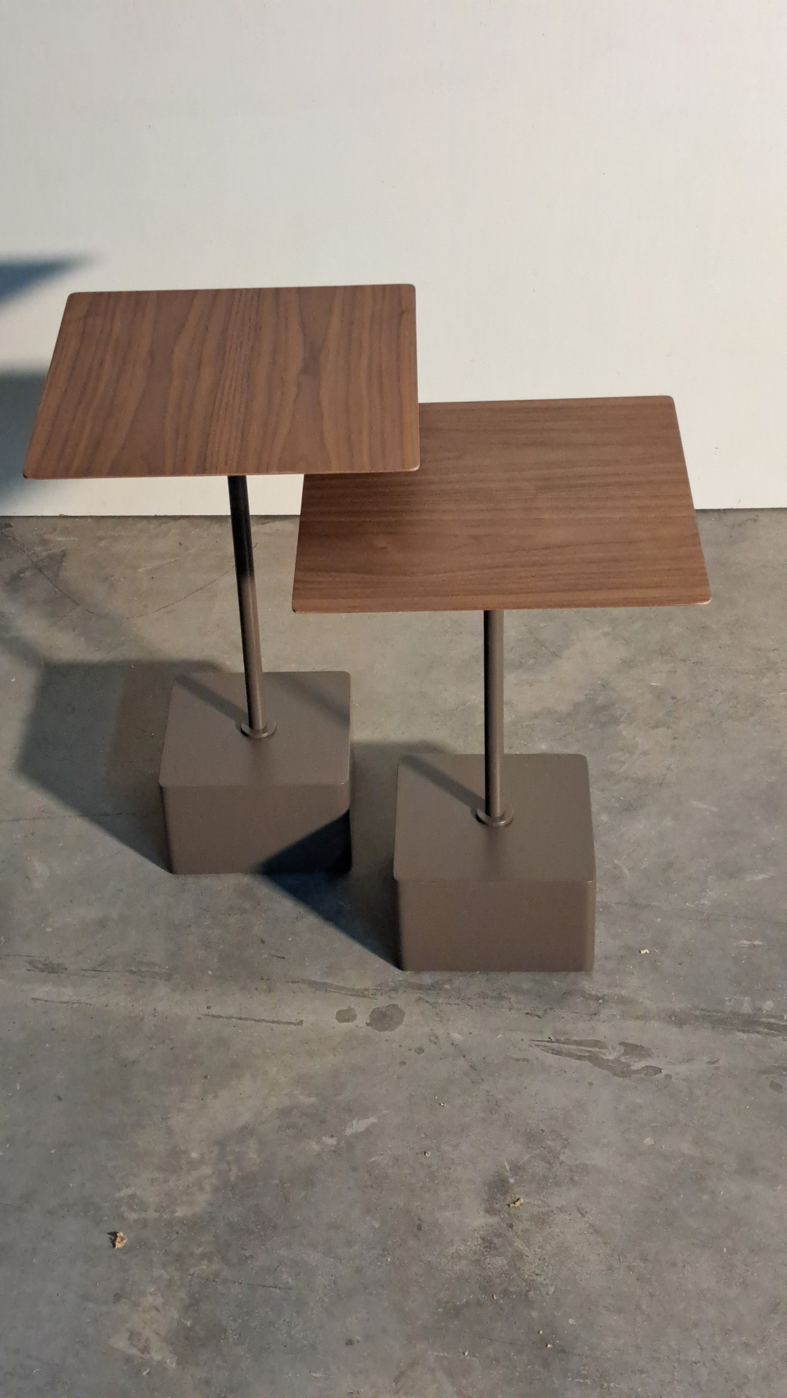 Conjunto Mesa Lateral Malaga Nogueira - Pronta Entrega
