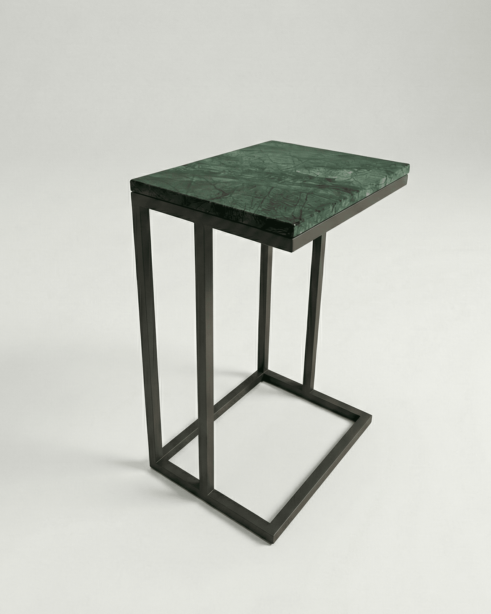 Mesa Lateral Tampo Mármore - Hera