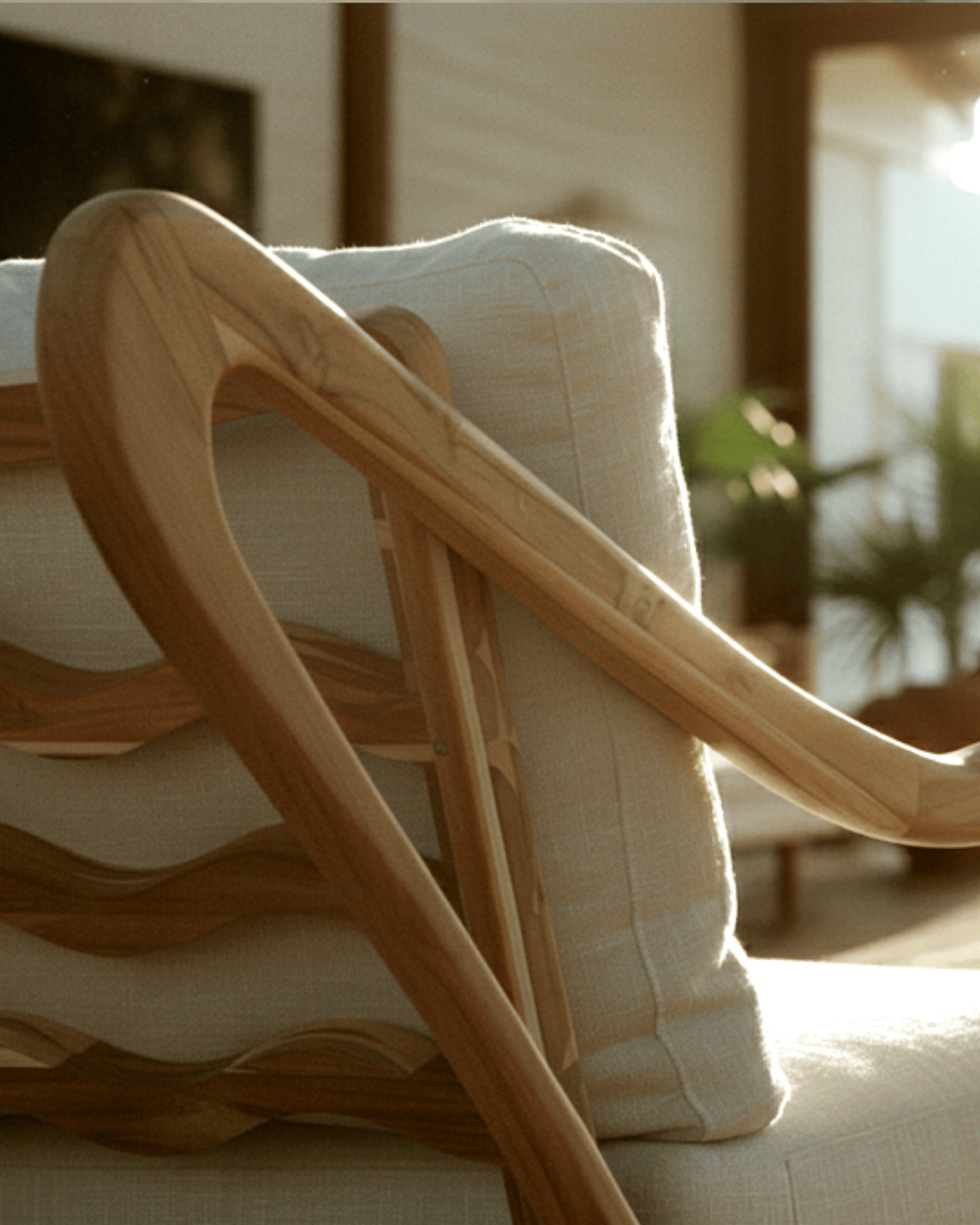 Poltrona em Teca Baleia Franca