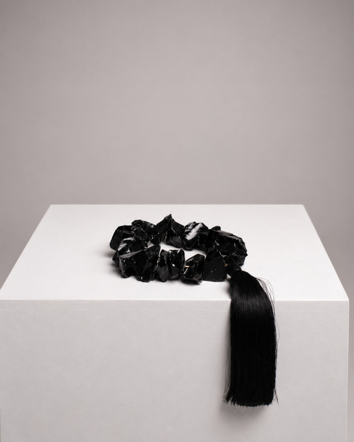 Colar de Mesa C119 - Obsidiana Negra — peça individual