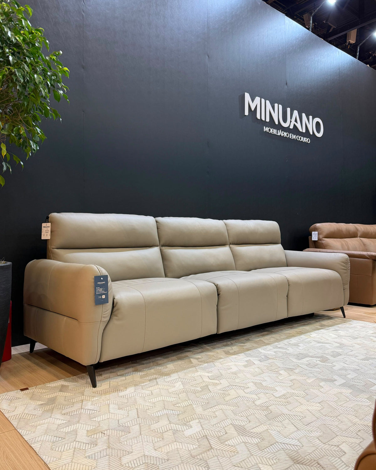 Sofá Prad ambiente showroom